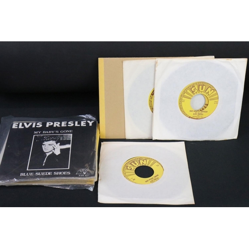 424 - Vinyl - Rock ’N’ Roll / Sun Records - 16 Elvis Presley Sun Records, re-issue 7” singles from 1972 - ... 