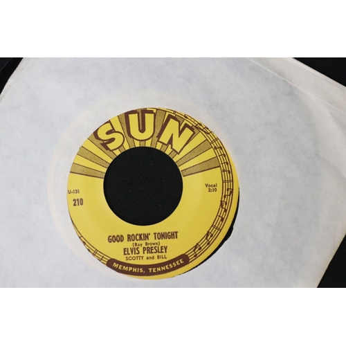 424 - Vinyl - Rock ’N’ Roll / Sun Records - 16 Elvis Presley Sun Records, re-issue 7” singles from 1972 - ... 