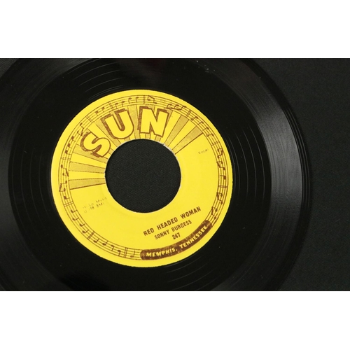 429 - Vinyl - Rockabilly / Rock ’N’ Roll / Sun Records - Sonny Burgess - Red Headed Woman / We Wanna Boogi... 