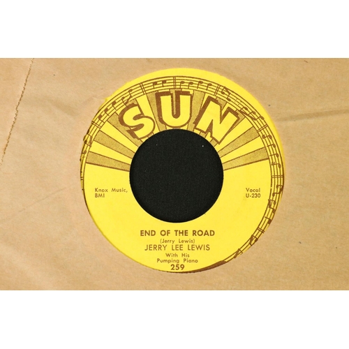 432 - Vinyl - Rock ’N’ Roll / Sun Records - 10, mainly original Sun records 7” singles by Jerry Lee Lewis,... 