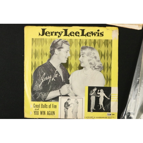 432 - Vinyl - Rock ’N’ Roll / Sun Records - 10, mainly original Sun records 7” singles by Jerry Lee Lewis,... 