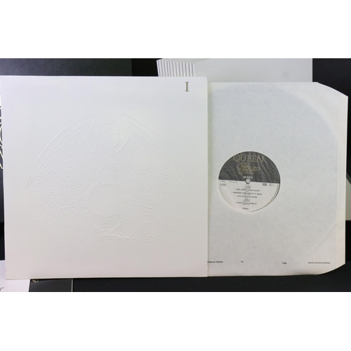 540 - Vinyl - Queen The Complete Work limited edition 14 LP numbered box set 011487.  Box Ex, Vinyl Ex+, i... 