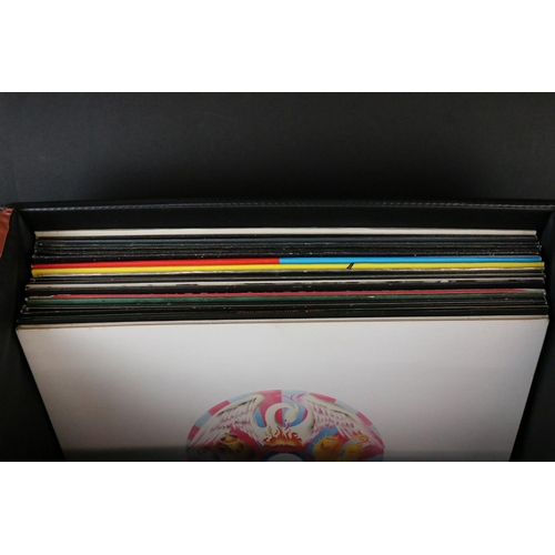 541 - Vinyl - 18 Queen LPs spanning their career to include Queen At The Beeb, Innuendo, self titled, Quee... 