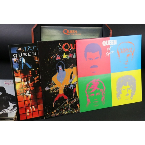 541 - Vinyl - 18 Queen LPs spanning their career to include Queen At The Beeb, Innuendo, self titled, Quee... 