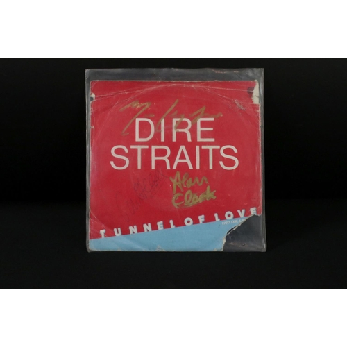 349 - Vinyl & Autographs – 5 Dire Straits singles signed by the whole band including Mark Knopfler. Vg+ ov... 