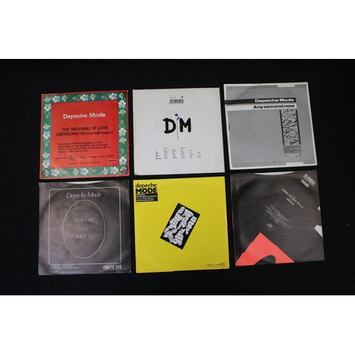 381 - Vinyl / CD's – 40 Synth 7” singles and 2 CD singles to include Depeche Mode (8 singles), The Human L... 