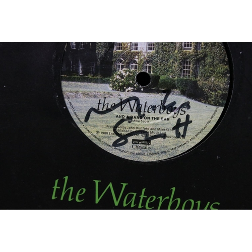 384 - Vinyl & Autographs – 38 New Wave / Alternative singles signed by the artists to include Squeeze (6 s... 