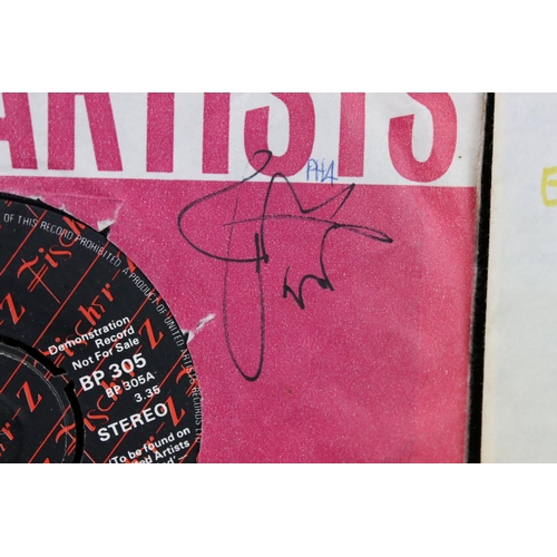 384 - Vinyl & Autographs – 38 New Wave / Alternative singles signed by the artists to include Squeeze (6 s... 