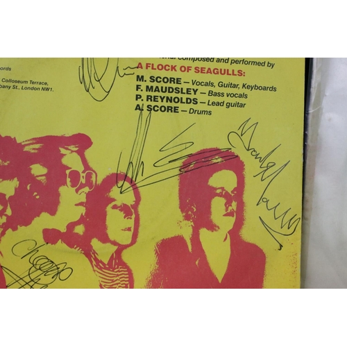 384 - Vinyl & Autographs – 38 New Wave / Alternative singles signed by the artists to include Squeeze (6 s... 