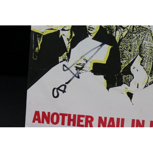 384 - Vinyl & Autographs – 38 New Wave / Alternative singles signed by the artists to include Squeeze (6 s... 