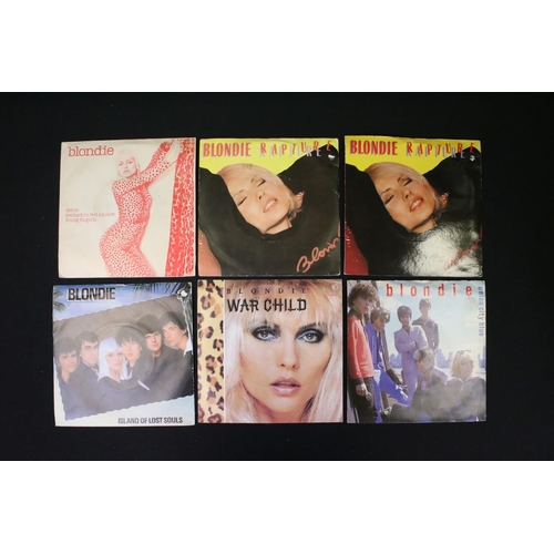 370 - Vinyl & Autographs – 38 USA Punk / New Wave / Alternative -7” singles to include: Blondie (14 includ... 