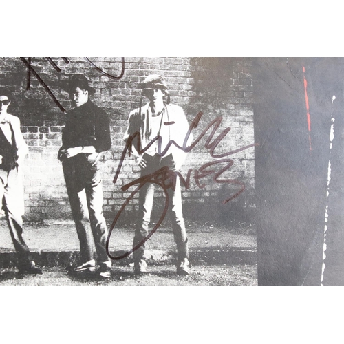 612 - Vinyl & Autograph - The Clash Sandinista! UK 1st press on CBS Records FSLN 1. Sleeve is Vg++, Vinyl ... 