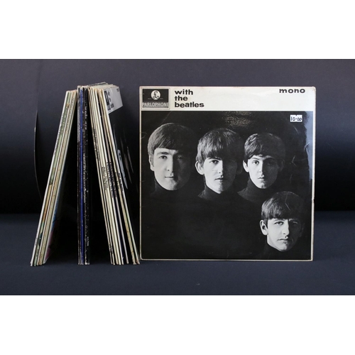 639 - Vinyl - 19 The Beatles LPs featuring some duplication including With The Beatles, For Sale, A Hard D... 