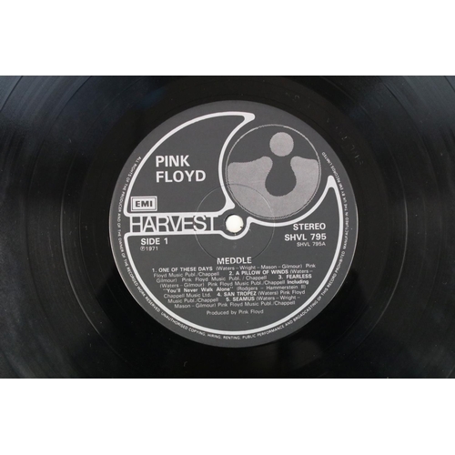 651 - Vinyl - 2 Pink Floyd LPs to include Meddle (SHVL 795) and Delicate Sound Of Thunder.  Sleeves & Viny... 