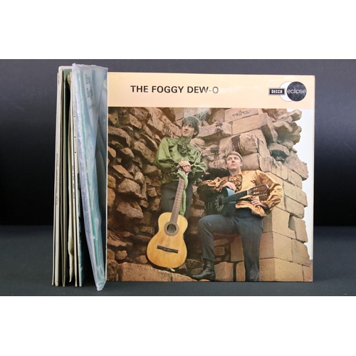 660 - Vinyl – 9 rare folk albums including private pressings and a test pressing to include The Foggy Dew-... 