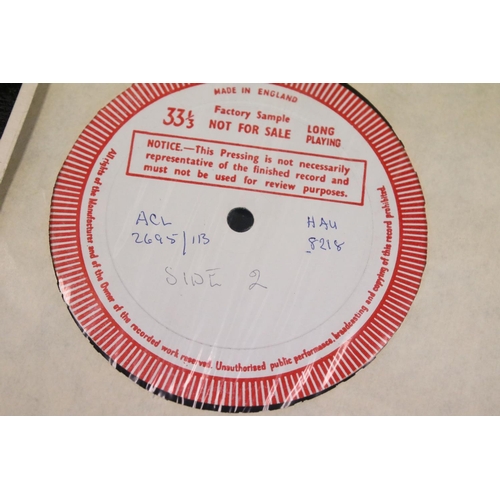 643 - Vinyl - Buddy Holly and related - 2 original UK Test Pressings and 1 promo to include Buddy Holly Re... 