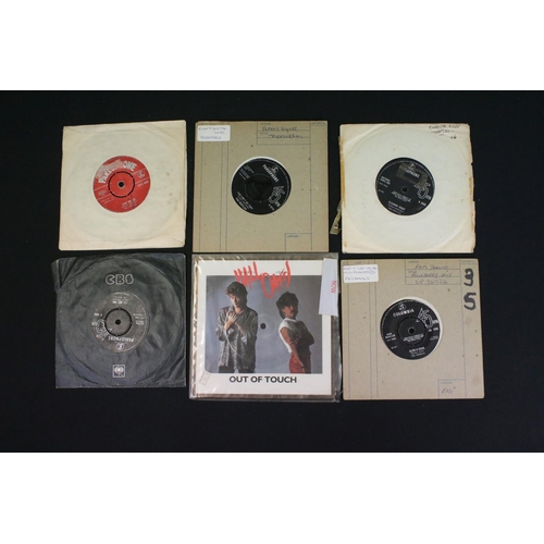 862 - Vinyl - 4 LPs, 1 12” and 9 7” singles spanning genres and decades to include The Beatles - Love Me D... 