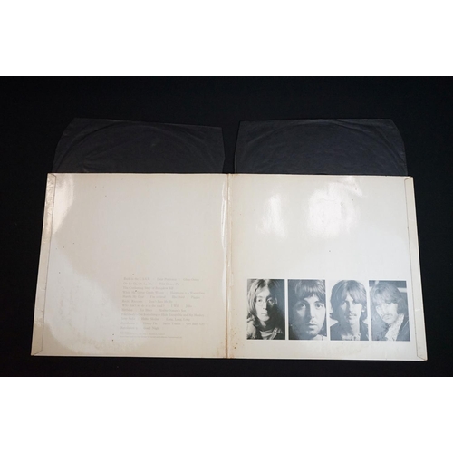 3 - Vinyl - The Beatles - White Album, mono top loader, low number 0005418, no EMI on the labels, Apple ... 