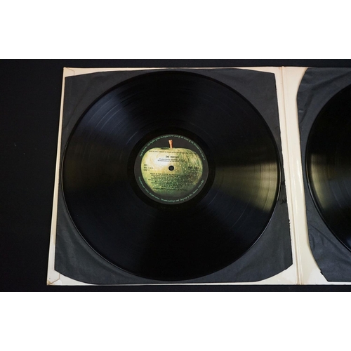 5 - Vinyl - The Beatles White Album mono PMC 7067 numbered 0151280 top loader with inserts and black inn... 