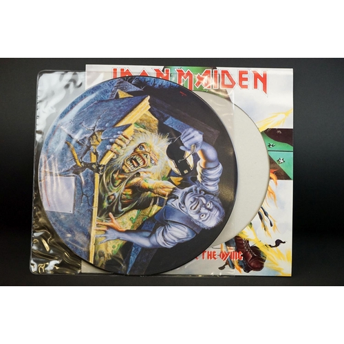 519 - Vinyl & Autograph - 12 Iron Maiden & related records to include No Prayer For The Dying limited edit... 