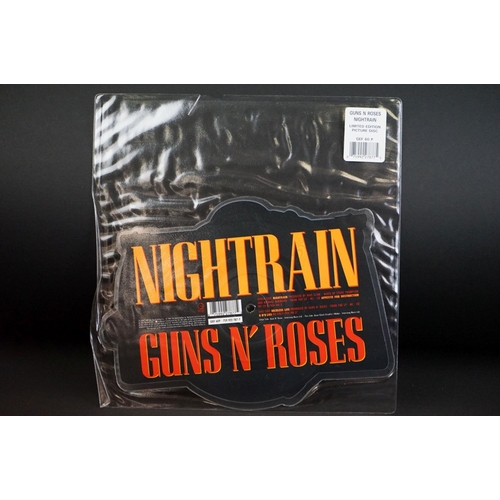 529 - Vinyl - 6 Guns N Roses picture / shaped / coloured vinyl to include Nightrain shaped pic disc (759 9... 