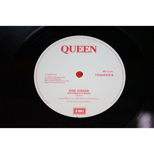 531 - Vinyl - Queen - 1 LP and 5 12