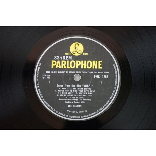 66 - Vinyl - The Beatles Help! PMC 1255.  The Gramophone Co Ltd and Sold In The UK to label, Emitex inner... 