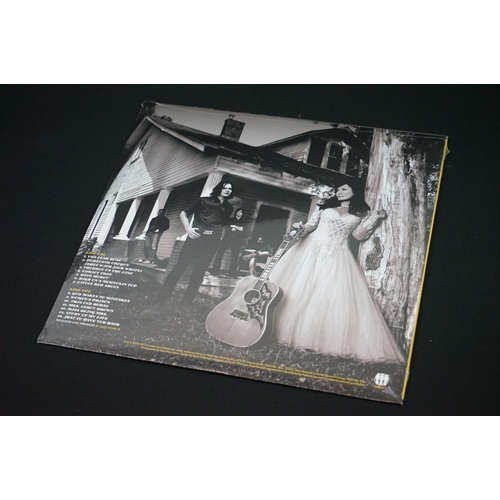 70 - Vinyl - Loretta Lynn Van Lear Rose LP limited edition reissue on Third Man Records TMR311 Accompanie... 