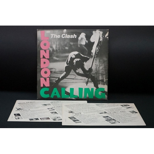 73 - Vinyl – 6 The Clash LPs and 2 12” singles to include Sandinista (Original UK triple album with hype ... 