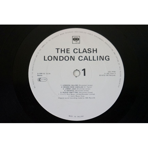 73 - Vinyl – 6 The Clash LPs and 2 12” singles to include Sandinista (Original UK triple album with hype ... 