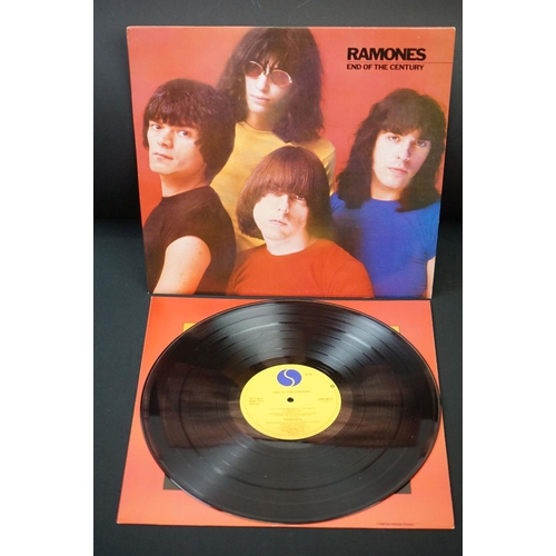 76 - 2 Ramones albums to include Rocket To Russia (original UK 1977 press on Sire Records 9103 255) Vg+ /... 