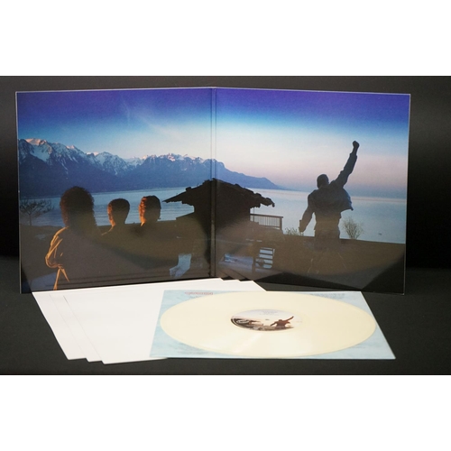 544 - Vinyl - Queen Made In Heaven limited edition coloured vinyl LP on Parlophone 7243 8 36088 1 2 (PCSD ... 