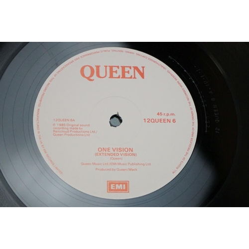 545 - Vinyl - 23 Queen 12