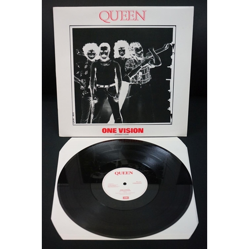 545 - Vinyl - 23 Queen 12