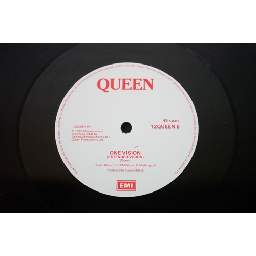 545 - Vinyl - 23 Queen 12