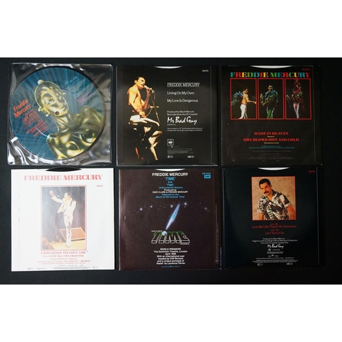 550 - Vinyl - 20 Queen members 7