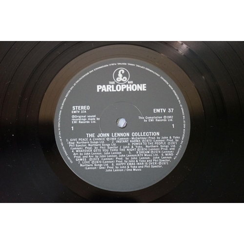 566 - Vinyl - 13 The Beatles and related LPs to include The White Album No.0527391 Stereo, top loader, wit... 