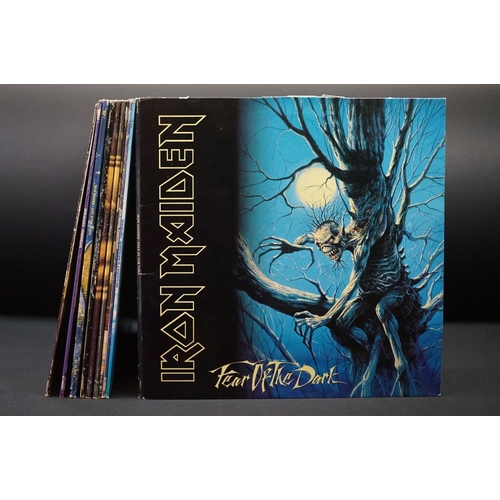 567 - Vinyl - 11 Iron Maiden LPs to include Fear Of The Dark (gatefold), Self Titled (EMC 3330), Seventh S... 