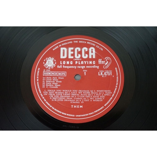 34 - Vinyl - Them - Them Again on Decca Records, LK 4751. Original UK 1966 1st pressing mono. Sleeve VG- ... 