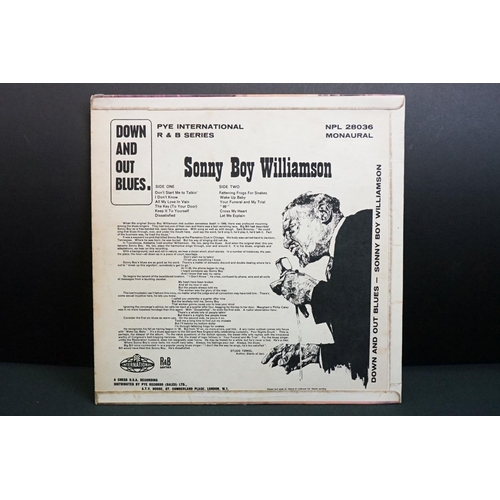 239 - Vinyl – 12 Blues LPs to include Sonny Boy Williamson - Down And Out Blues (Original 1st pressing UK ... 