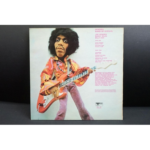 665 - Vinyl - 4 Jimi Hendrix LPs to include In The West (2302018), Band Of Gypsys (Track 2406002) puppet s... 