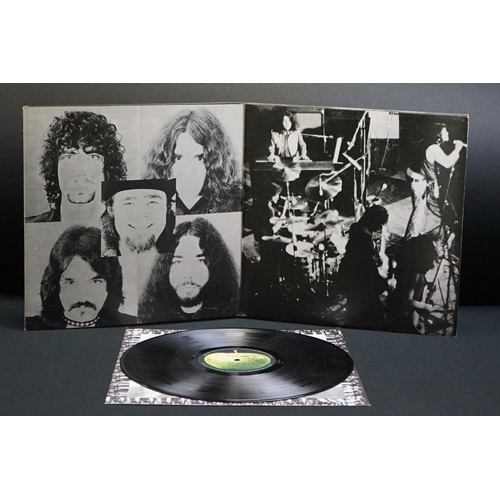 709 - Vinyl - Elephants Memory self titled LP on Apple SAPCOR22, gatefold sleeve, lyric inner, prive stick... 