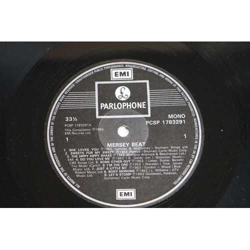 719 - Vinyl - Rock Merseybeat PCSP 1783301/3291 mono Parlophone label 1983 2 LP complilation, features var... 