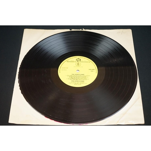 887 - Vinyl - Two The Honeycombs LPs to include self titled NPL18097 and self titled on Golden Guine GGL03... 