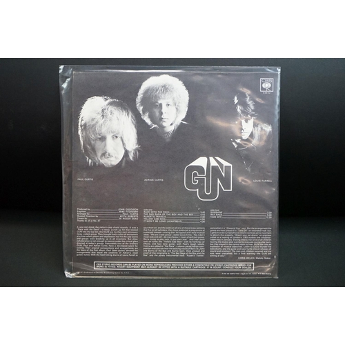 1004 - Vinyl - Two Gun LPs to include self titled S63552 stereo CBS advertising inner, small price sticker ... 