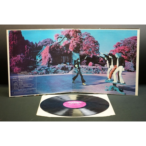 1005 - Vinyl - Van Der Graaf Generator Pawn Hearts LP on CAS1051, insert intact, pink scroll label, sleeve ... 