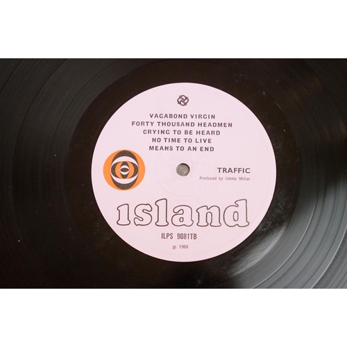 1010 - Vinyl - Traffic self titled LP on Island ILPS908IT black & red circle logo label, booklet intact, sl... 