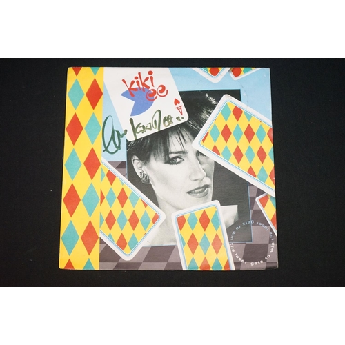 362 - Vinyl & Autographs – 6 Kiki Dee singles, 5 of which are signed by Kiki Dee to include The Day Will C... 