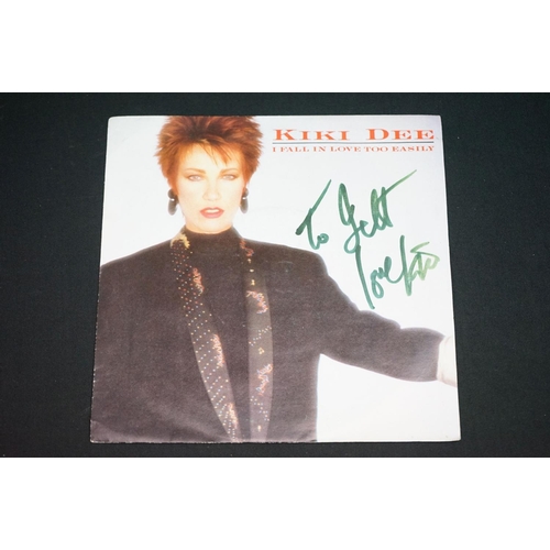 362 - Vinyl & Autographs – 6 Kiki Dee singles, 5 of which are signed by Kiki Dee to include The Day Will C... 