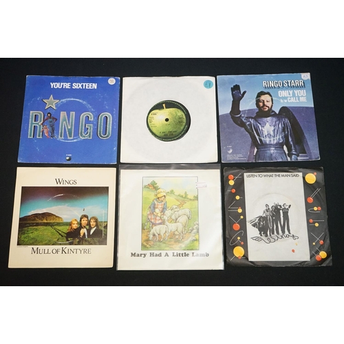 364 - Vinyl – 34 The Beatles members and related 7” singles including Private Pressings, Picture Discs, Fo... 